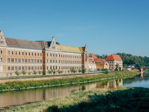 Schloss Grimma vor der Vereinigten Mulde